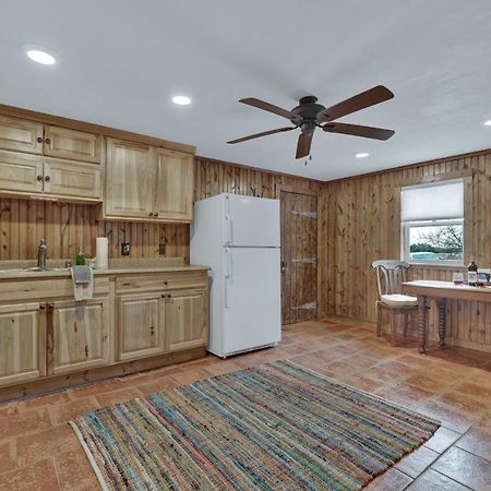 Ohana Ranch Cabin - 12 Minutes To Historic Main St Fredericksburg Dış mekan fotoğraf