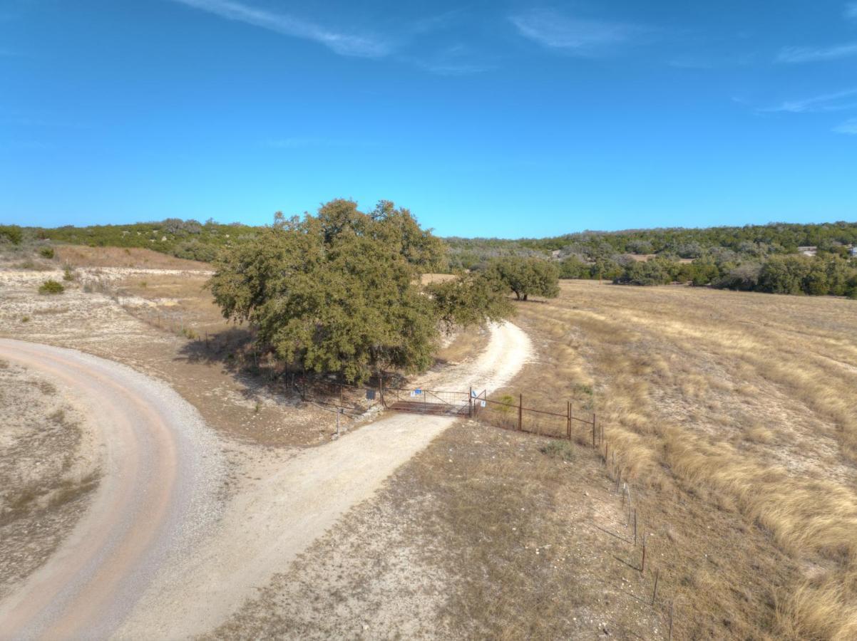 Ohana Ranch Cabin - 12 Minutes To Historic Main St Fredericksburg Dış mekan fotoğraf